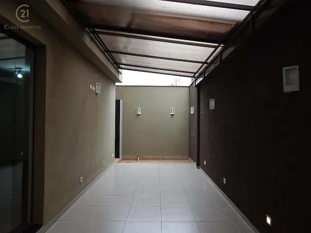 Prédio com 186m² 4 quartos e 3 banheiros, à venda, no bairro Centro em Londrina