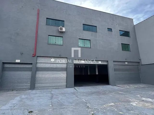 Prédio à venda ou para alugar, no bairro Centro em Bragança Paulista