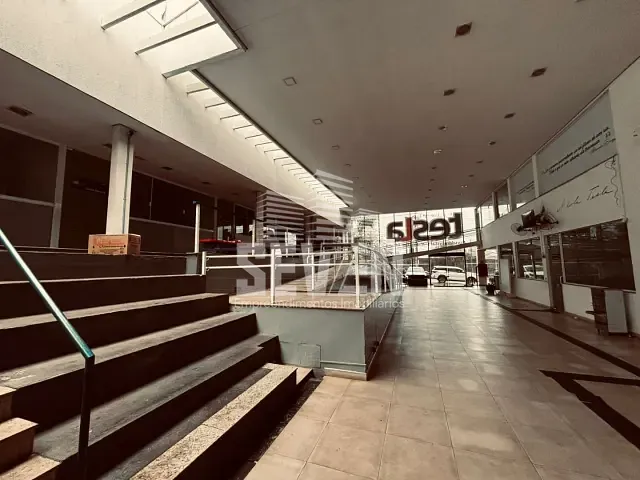 Prédio com 1100m², para alugar, no bairro Residencial Jardim Estoril V em Bauru