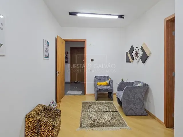 Prédio com 23m² 2 quartos e 1 banheiro, à venda, no bairro Água Verde em Curitiba