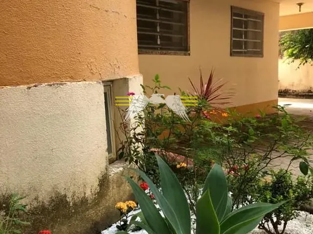 Prédio com 350m², à venda, no bairro Balneário Cidade Atlântica em Guarujá