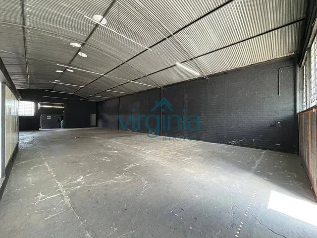Prédio com 500m², para alugar, no bairro Vila Nova em Novo Hamburgo