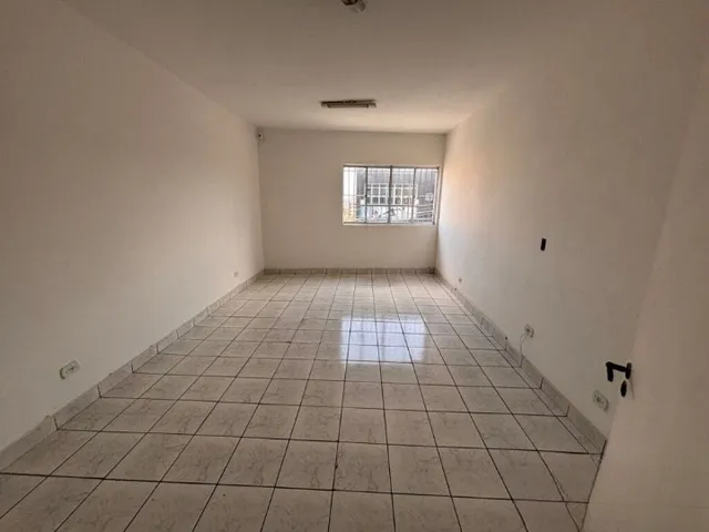 Prédio para alugar, no bairro Parque Oratório em Santo André