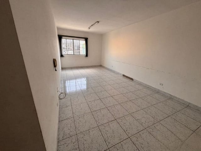 Prédio para alugar, no bairro Parque Oratório em Santo André