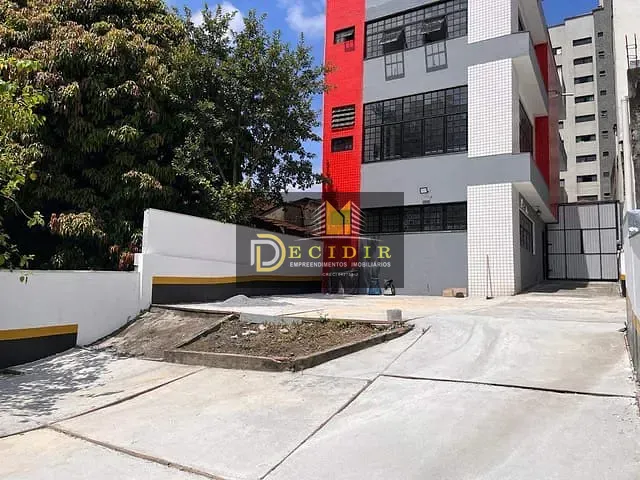 Prédio com 600m², para alugar, no bairro Chácara Califórnia em São Paulo