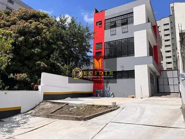 Prédio com 600m², para alugar, no bairro Chácara Califórnia em São Paulo