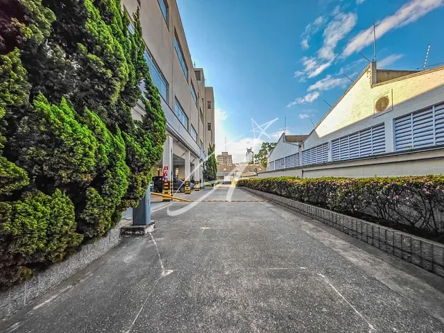 Prédio com 1385m², para alugar, no bairro Tatuapé em São Paulo