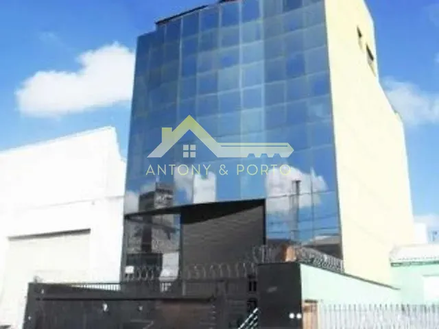 Prédio com 950m², à venda, no bairro Cidade Jardim Cumbica em Guarulhos
