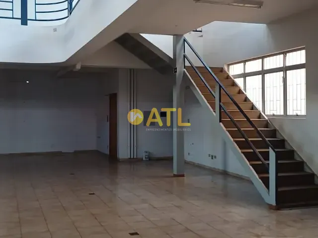 Prédio para alugar, no bairro Centro em Ourinhos