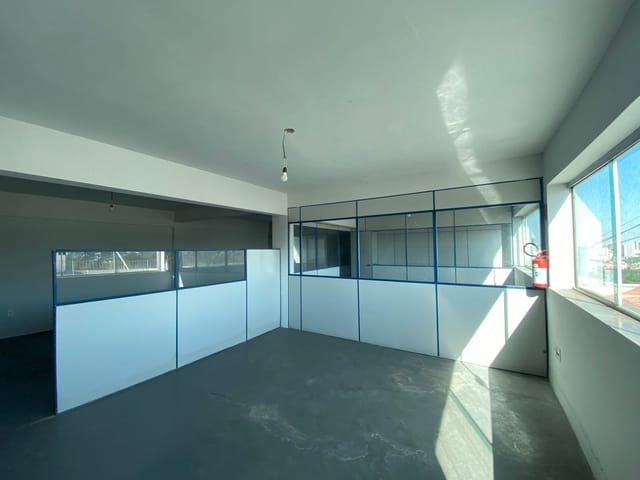 Prédio com 780m², para alugar, no bairro Nova Gerty em São Caetano do Sul