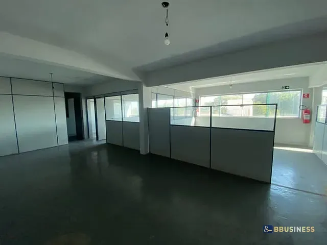 Prédio com 780m², para alugar, no bairro Nova Gerty em São Caetano do Sul