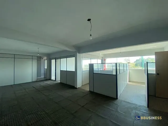 Prédio com 780m², para alugar, no bairro Nova Gerty em São Caetano do Sul