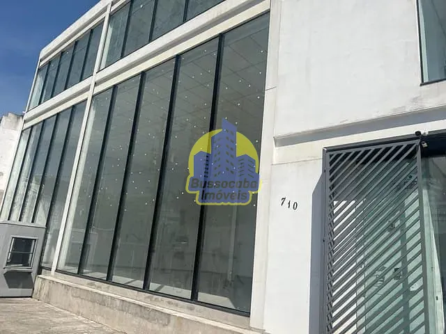 Prédio com 605m², para alugar, no bairro Centro em Osasco