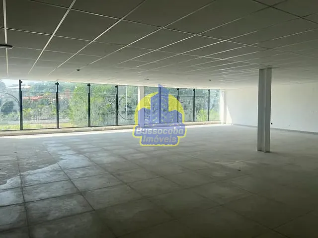 Prédio com 605m², para alugar, no bairro Centro em Osasco