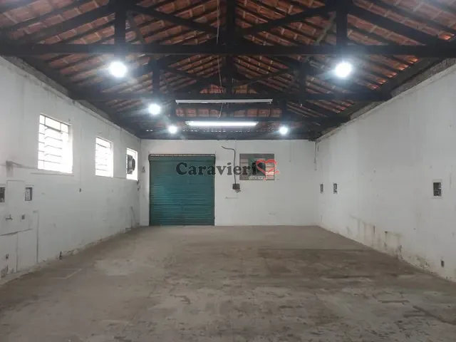 Prédio para alugar, no bairro Vila São Geraldo em São Paulo