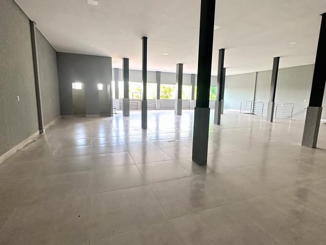 Prédio para alugar, no bairro Residencial Recanto dos Buritis em Goiânia