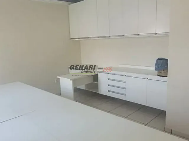 Prédio com 250m², para alugar, no bairro Centro em Indaiatuba