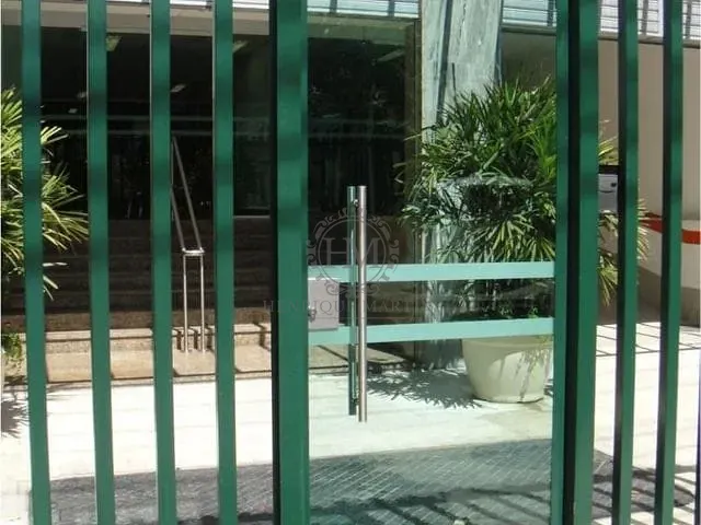 Prédio com 5320m², à venda, no bairro Estácio em Rio de Janeiro