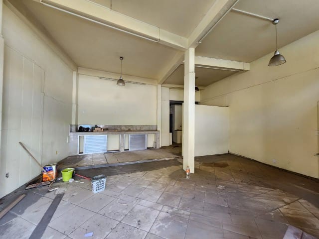 Prédio à venda, no bairro Centro em Petrópolis