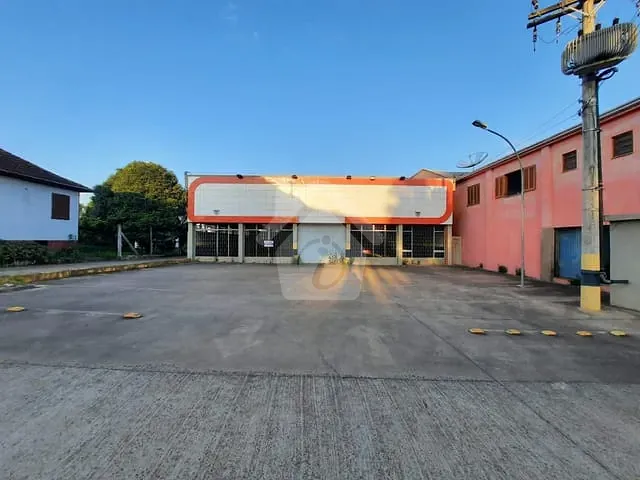 Sala com 1400m², para alugar, no bairro Canabarro em Teutônia