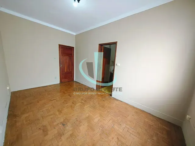 Prédio com 114m², à venda, no bairro Centro em Araraquara