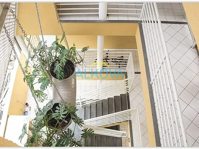 Prédio com 525m², à venda, no bairro Urbanova em São José dos Campos
