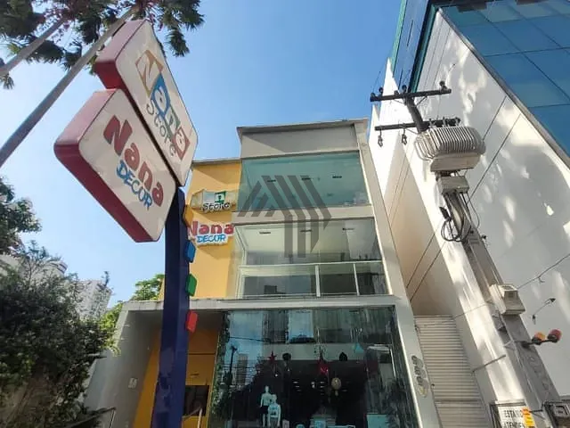 Prédio à venda ou para alugar, no bairro Umarizal em Belém