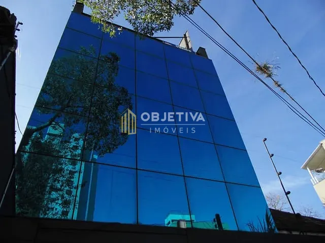 Prédio com 250m², à venda, no bairro Menino Deus em Porto Alegre