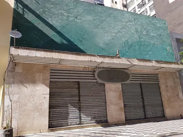 Prédio para alugar, no bairro Santa Efigênia em São Paulo