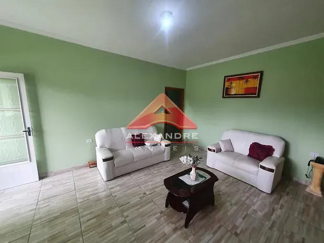 Prédio com 300m², à venda, no bairro Vila Industrial em São José dos Campos