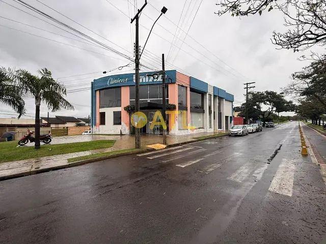 Prédio para alugar, no bairro Nova Ourinhos em Ourinhos