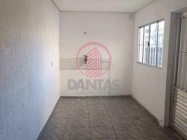 Prédio à venda, no bairro Pestana em Osasco