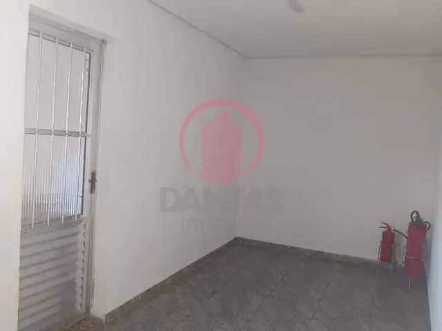 Prédio à venda, no bairro Pestana em Osasco