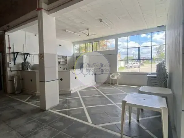 Prédio à venda, no bairro Fragata em Pelotas