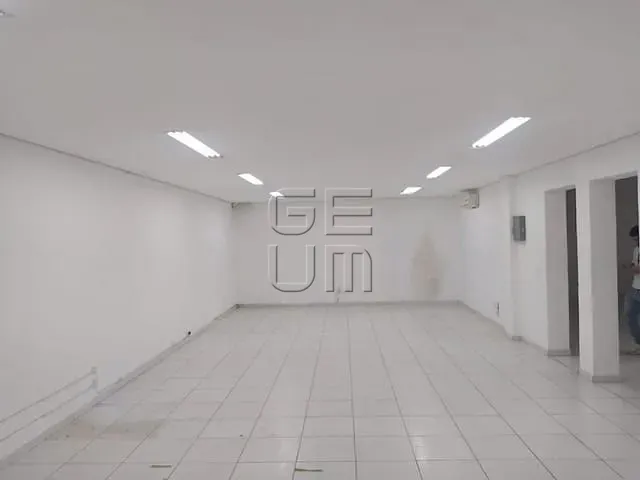 Prédio com 439m², para alugar, no bairro Jardim Presidente em Londrina