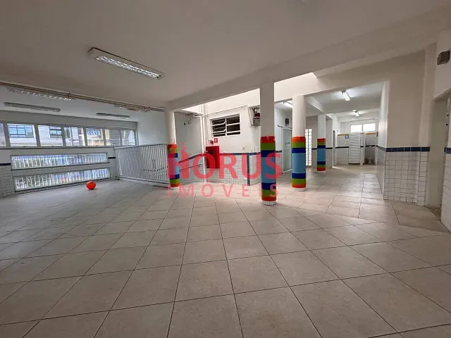 Prédio com 324m², para alugar, no bairro Vila Barbosa em São Paulo
