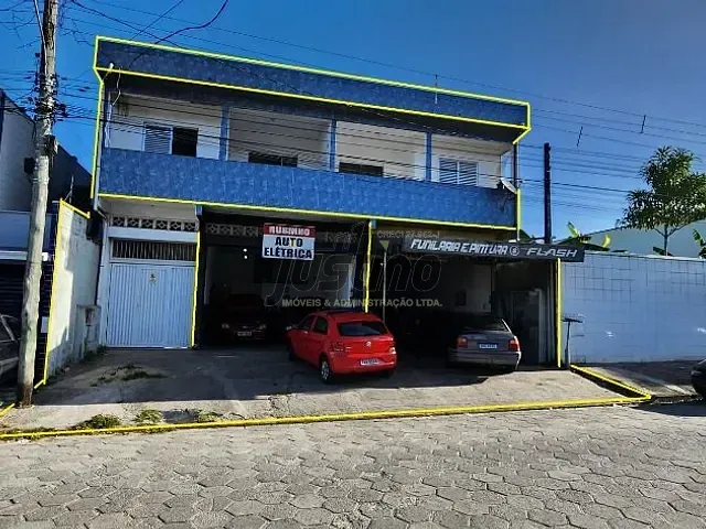 Prédio com 360m², à venda, no bairro Jardim Sabaúna em Itanhaém