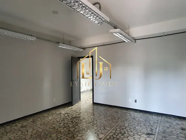 Prédio com 116795m², para alugar, no bairro Poção em Cuiabá
