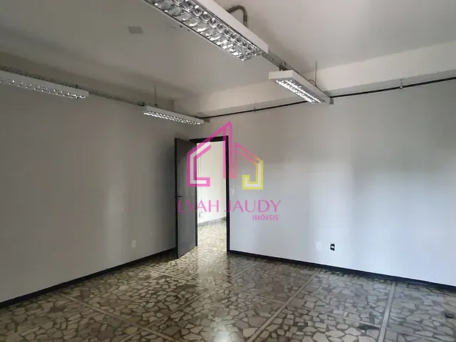 Prédio com 116795m², para alugar, no bairro Poção em Cuiabá