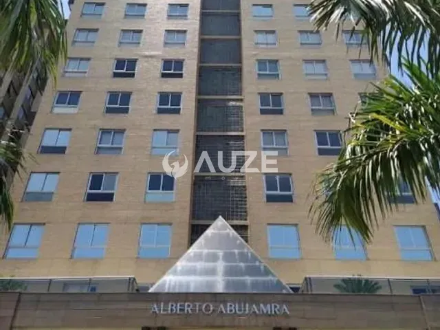Prédio para alugar, no bairro Centro Cívico em Curitiba