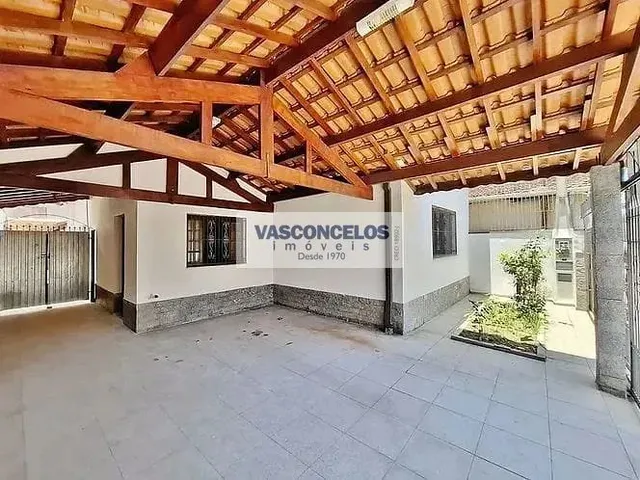 Prédio com 298m² 3 quartos e 2 banheiros, à venda, no bairro Jardim Paraíba em Jacareí