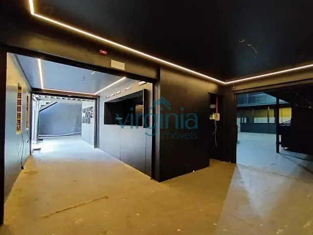 Prédio com 600m², para alugar, no bairro Centro em Novo Hamburgo