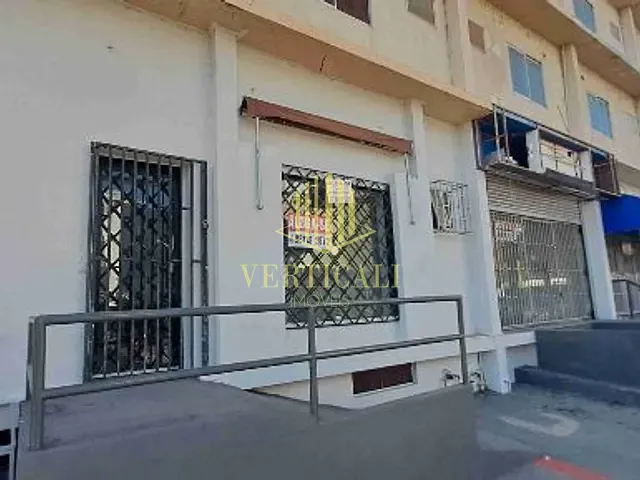 Prédio com 1260m², para alugar, no bairro Quilombo em Cuiabá