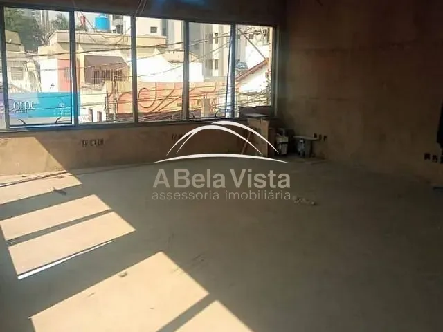 Prédio com 1200m², para alugar, no bairro Centro em Osasco