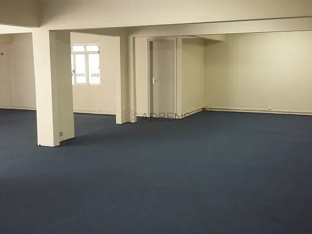 Prédio para alugar, no bairro Vila Nova Conceição em São Paulo