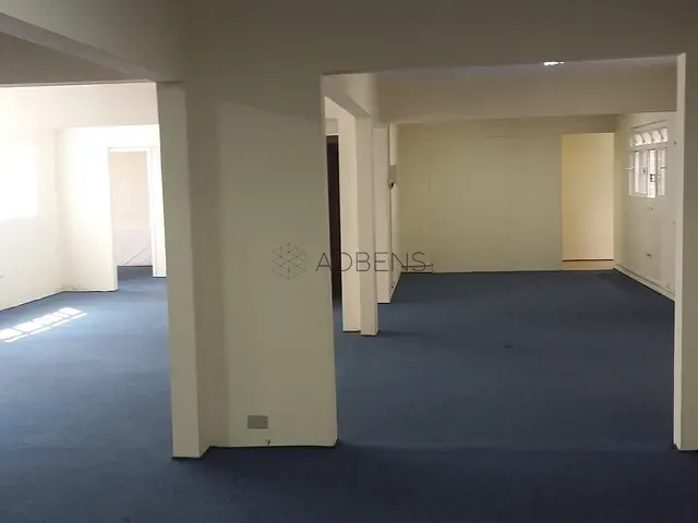 Prédio para alugar, no bairro Vila Nova Conceição em São Paulo