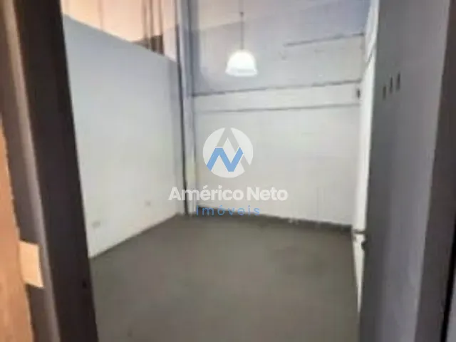 Prédio para alugar, no bairro Vila Santa Clara em São Paulo