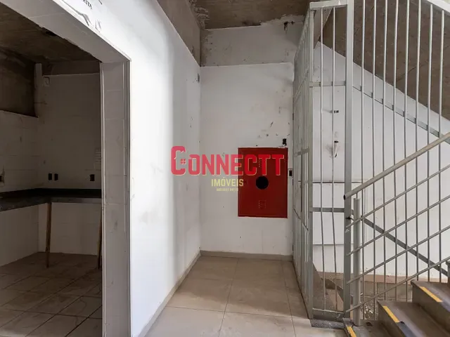Prédio com 1382m², à venda ou para alugar, no bairro Centro em Ribeirão Preto