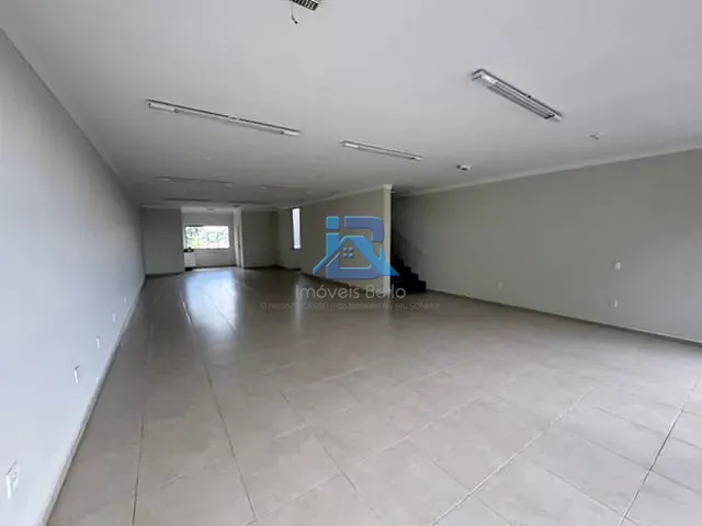 Prédio com 150m², para alugar, no bairro Jardim Tereza em Itatiba