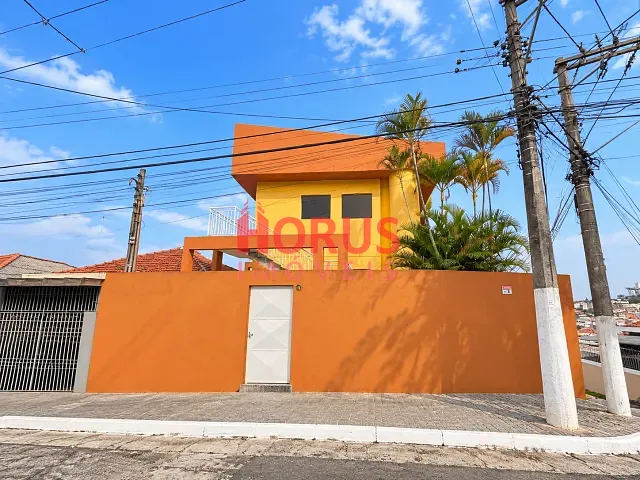 Prédio com 300m², para alugar, no bairro Vila Santa Maria em São Paulo